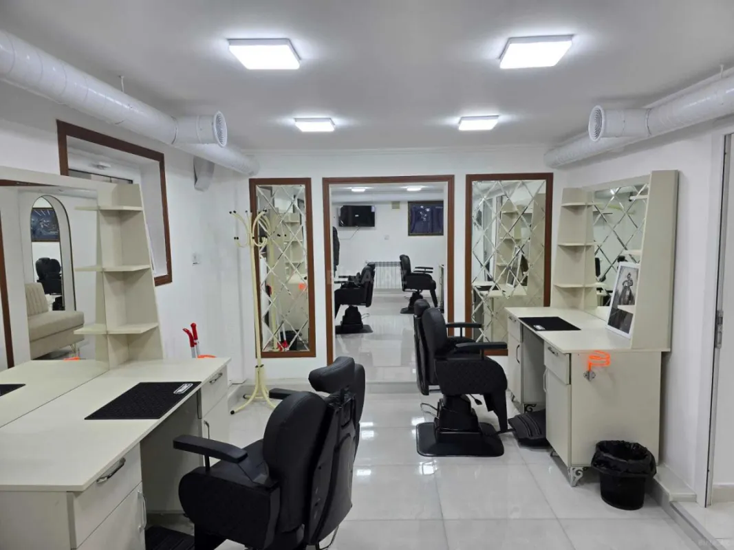 Kirayə verilir obyekt 85 m²