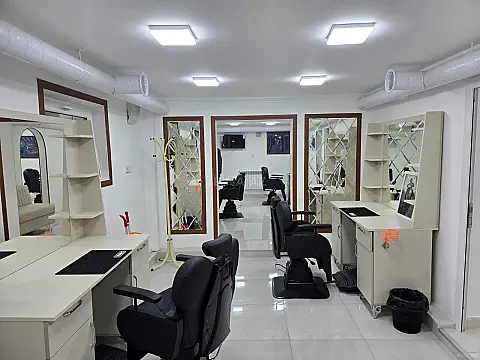 Kirayə verilir obyekt 85 m²