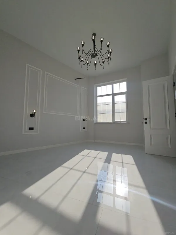 Satılır 3 otaqlı mənzil 105 m²