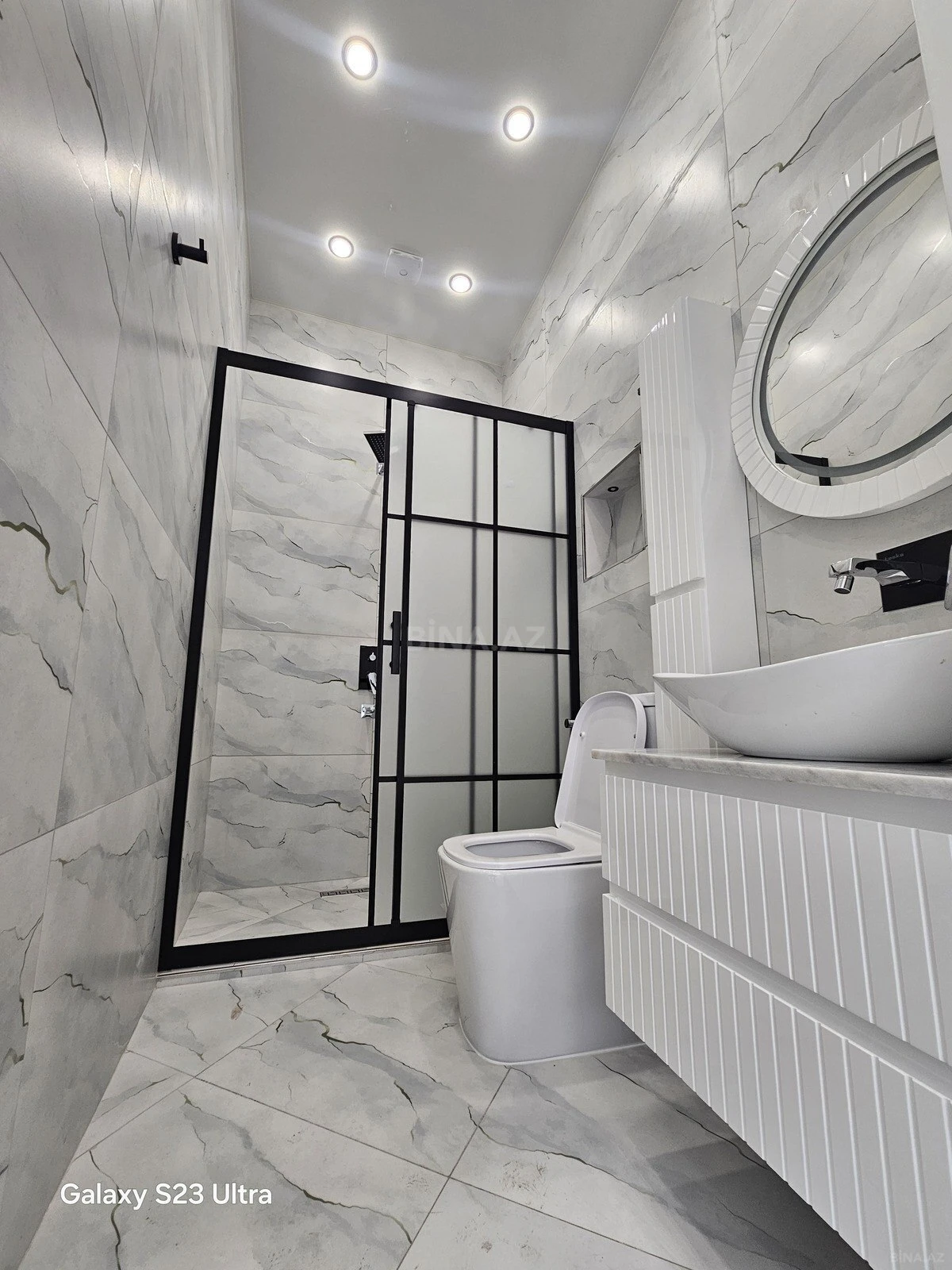 Satılır 3 otaqlı mənzil 105 m²