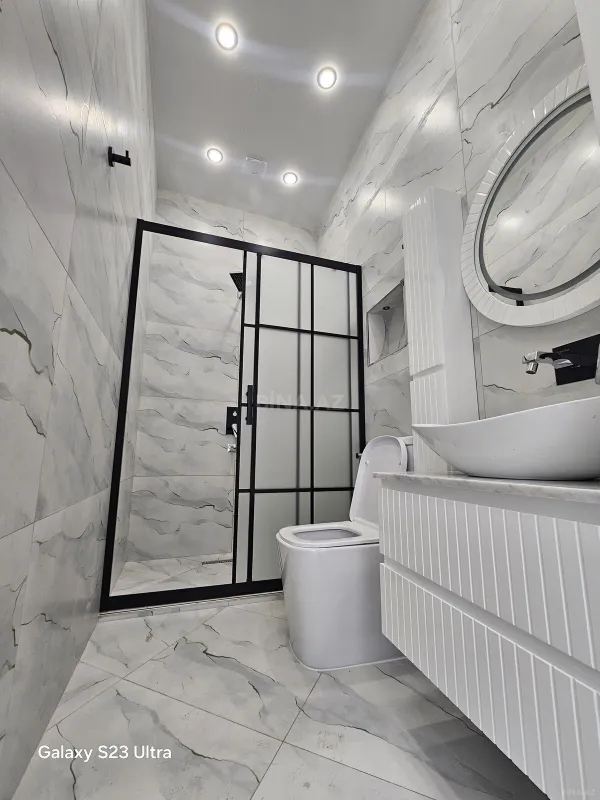 Satılır 3 otaqlı mənzil 105 m²