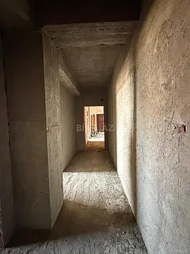 Satılır 2 otaqlı mənzil 57 m²