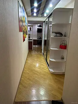 Satılır 4 otaqlı mənzil 115 m²