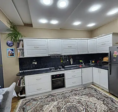 Satılır 2 otaqlı mənzil 70 m²