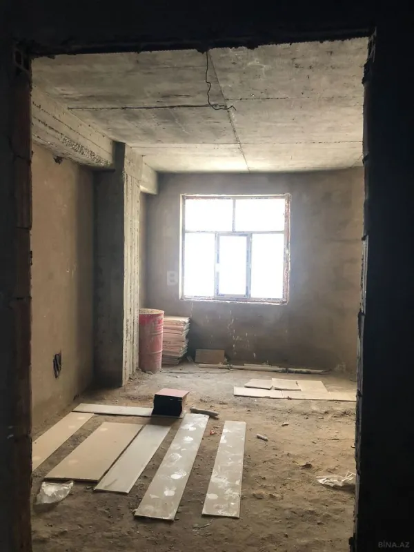 Satılır 3 otaqlı mənzil 118 m²