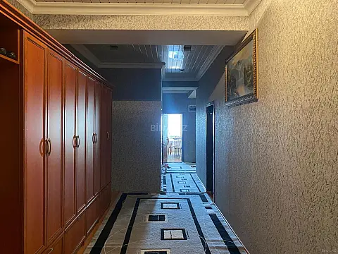 Satılır 3 otaqlı mənzil 94 m²