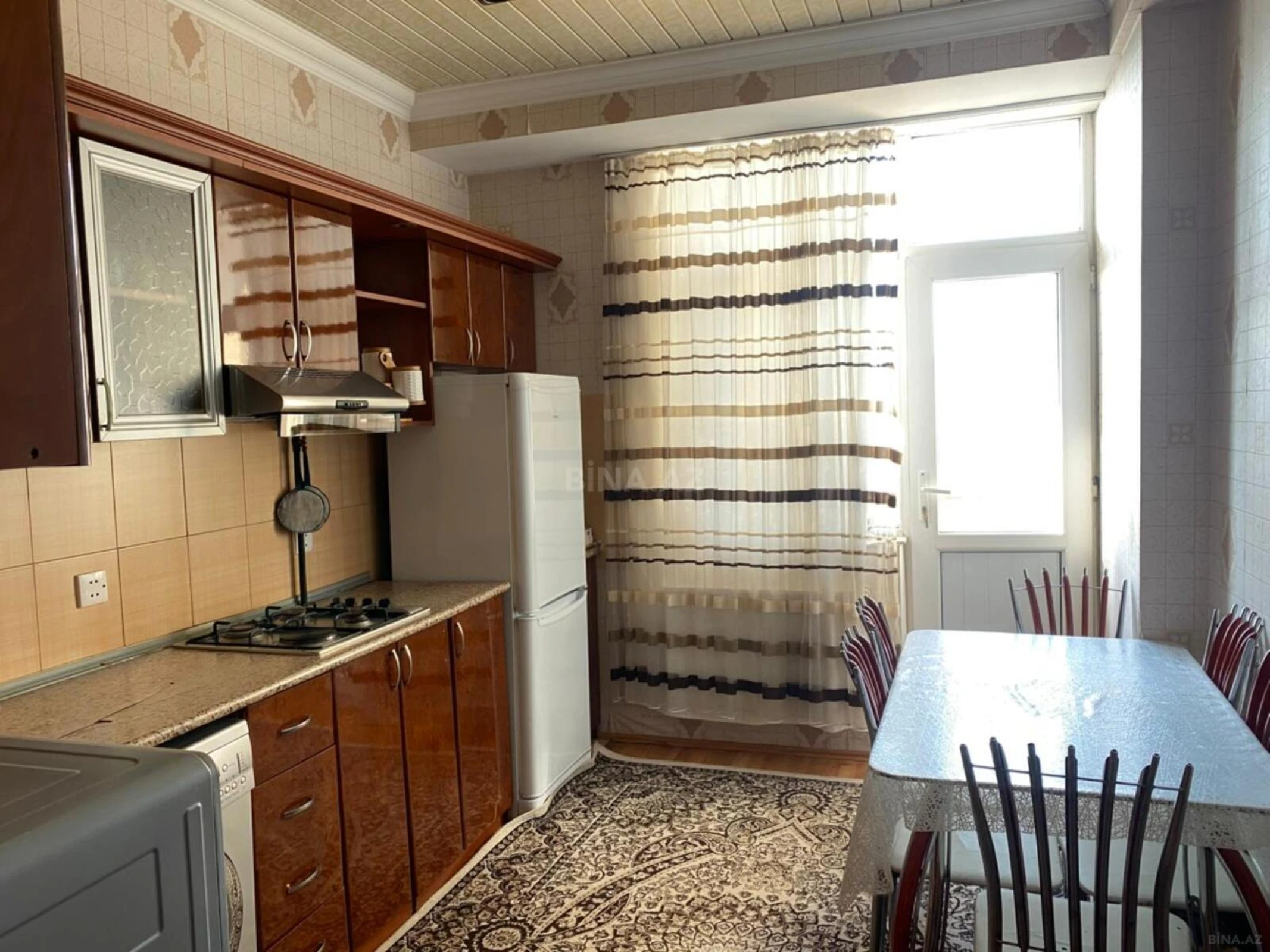 Satılır 3 otaqlı mənzil 94 m²