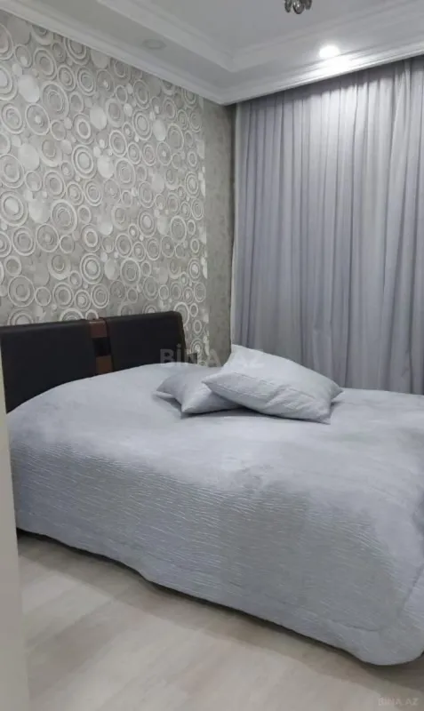 Satılır 2 otaqlı mənzil 65 m²