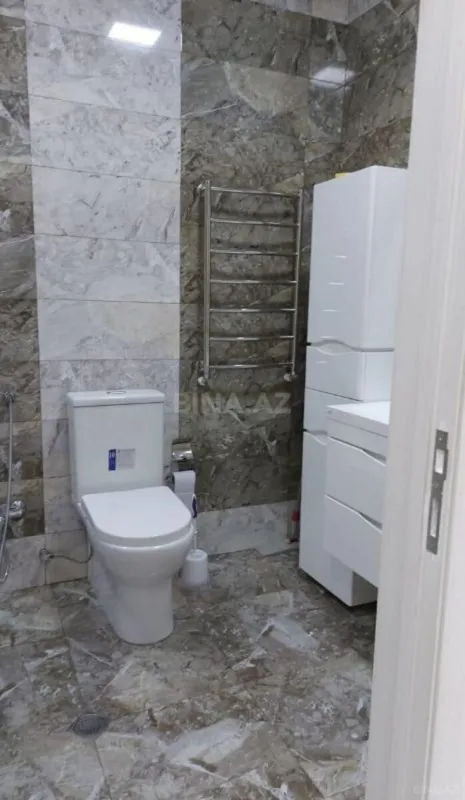 Satılır 2 otaqlı mənzil 65 m²