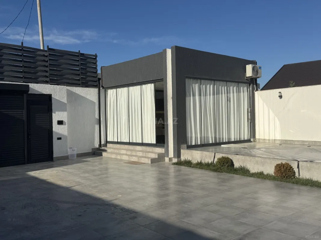 Satılır 4 otaqlı həyət evi 130 m²