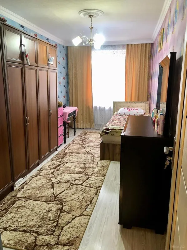 Satılır 3 otaqlı mənzil 70 m²