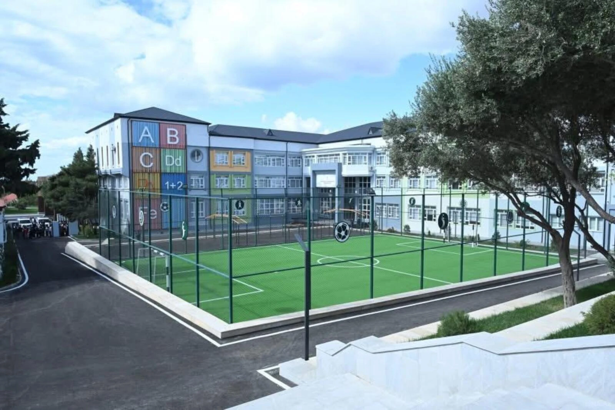 Satılır 3 otaqlı mənzil 70 m²