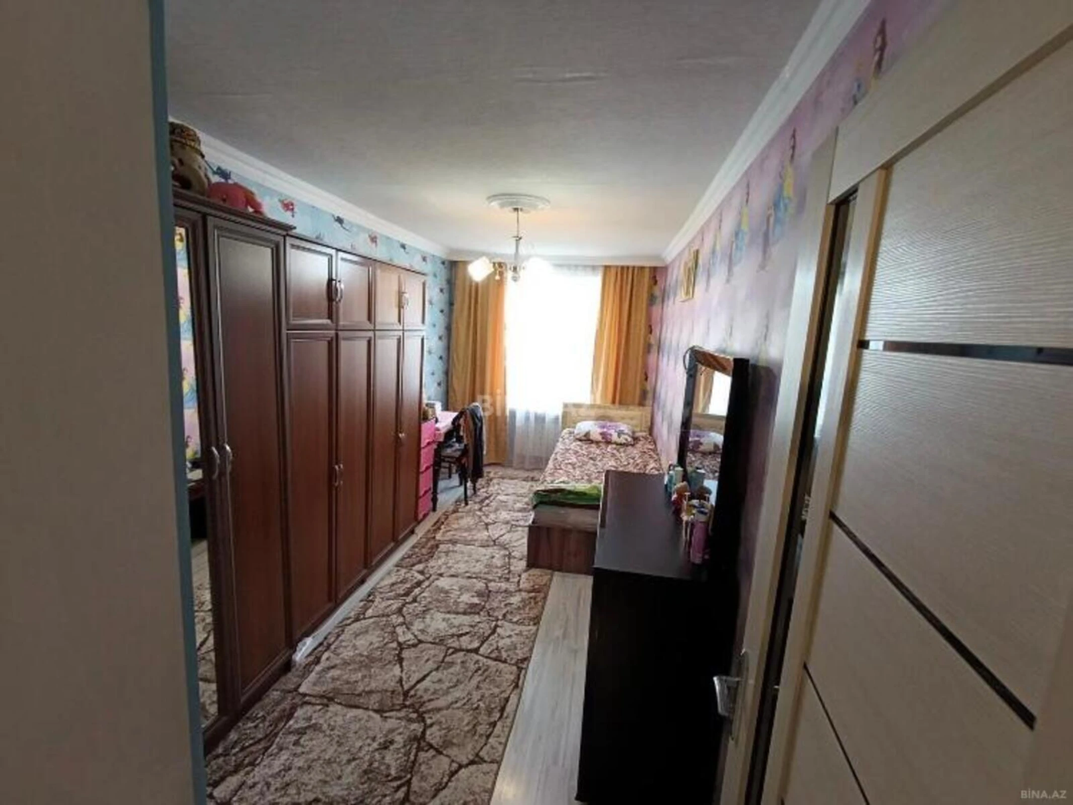 Satılır 3 otaqlı mənzil 70 m²