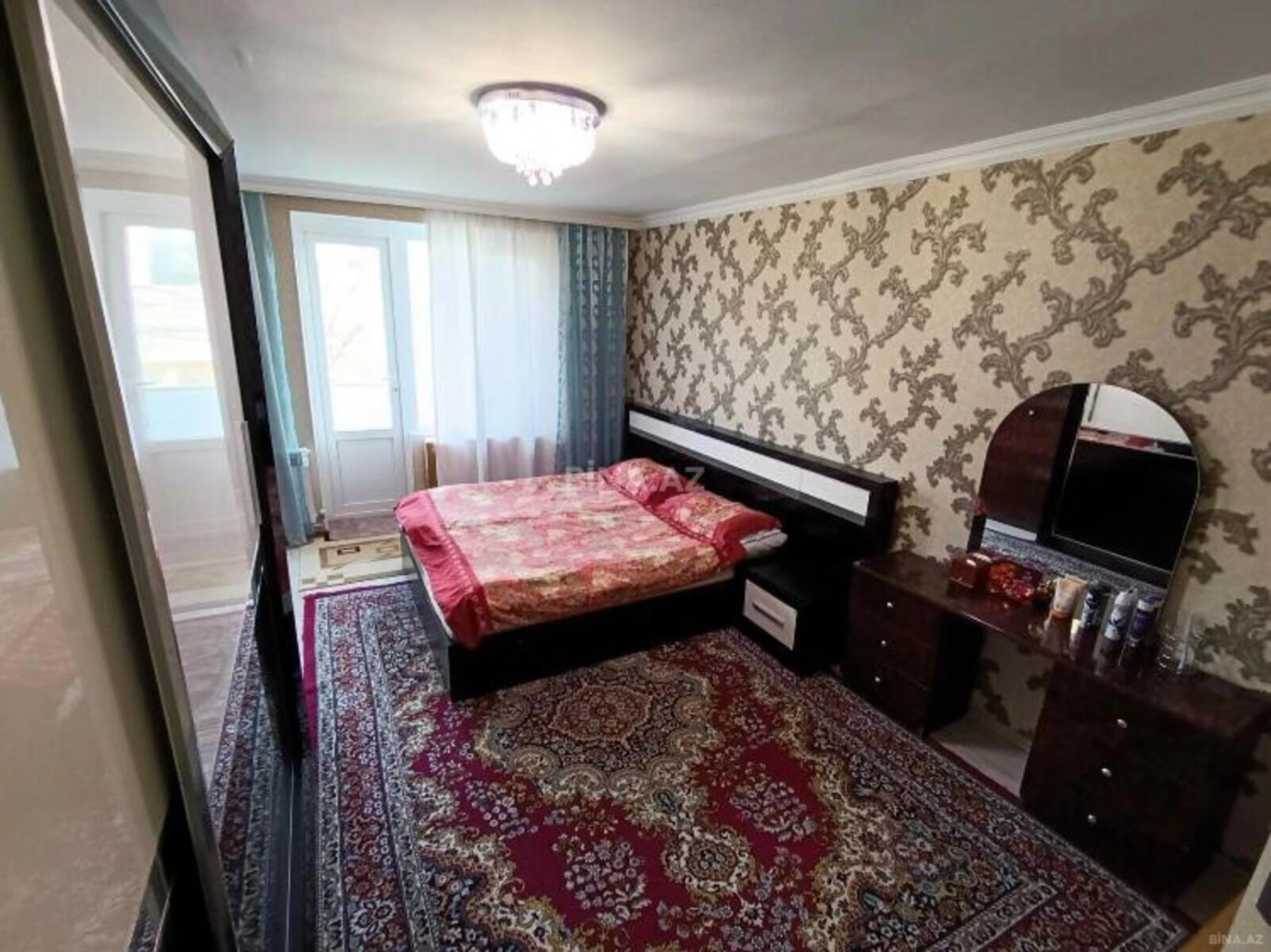 Satılır 3 otaqlı mənzil 70 m²