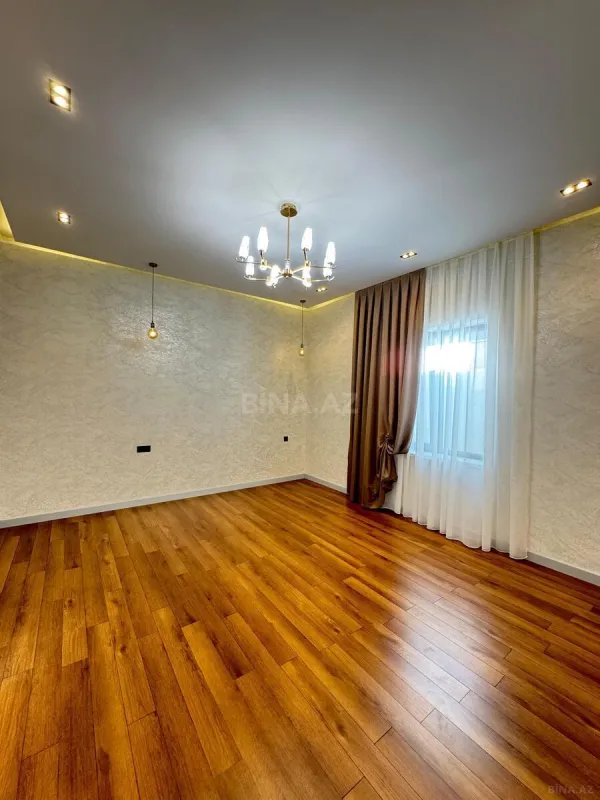 Satılır 4 otaqlı həyət evi 180 m²