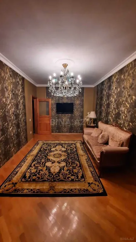 Satılır 3 otaqlı mənzil 85 m²