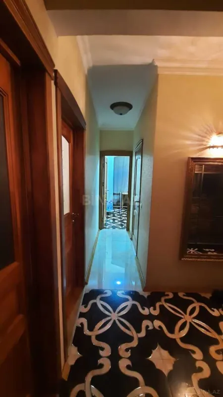 Satılır 3 otaqlı mənzil 85 m²