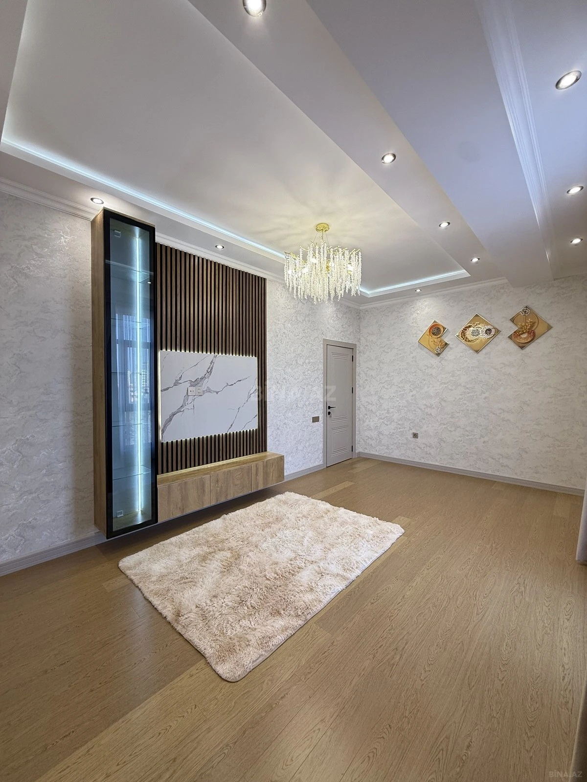 Satılır 3 otaqlı mənzil 78 m²