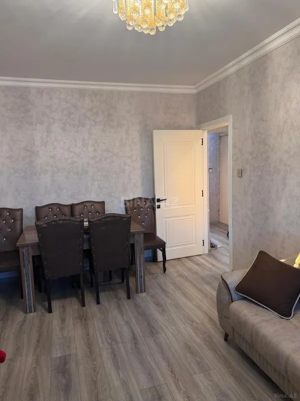 Satılır 2 otaqlı mənzil 55 m²