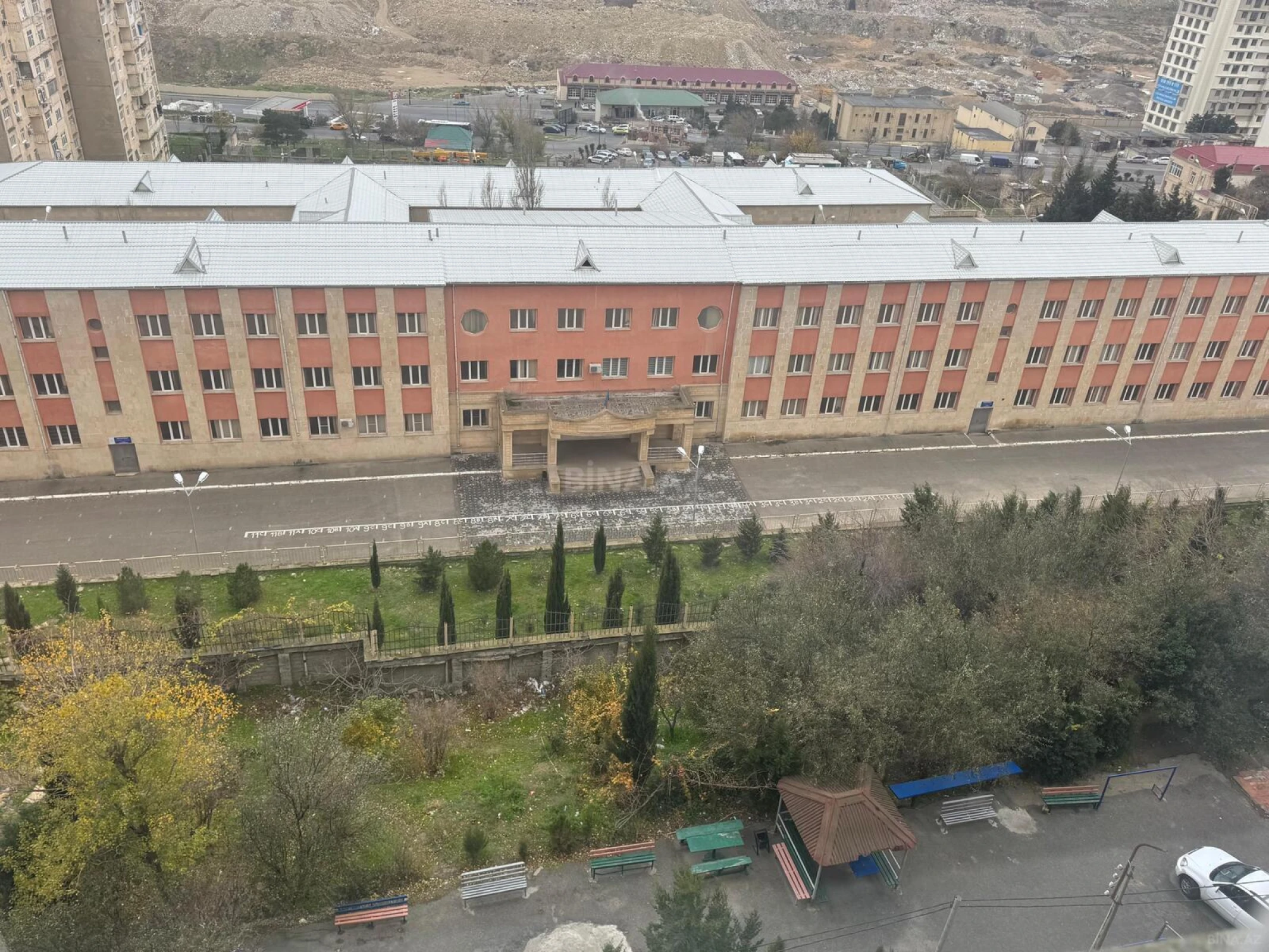 Satılır 2 otaqlı mənzil 55 m²