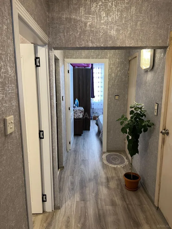 Satılır 2 otaqlı mənzil 55 m²