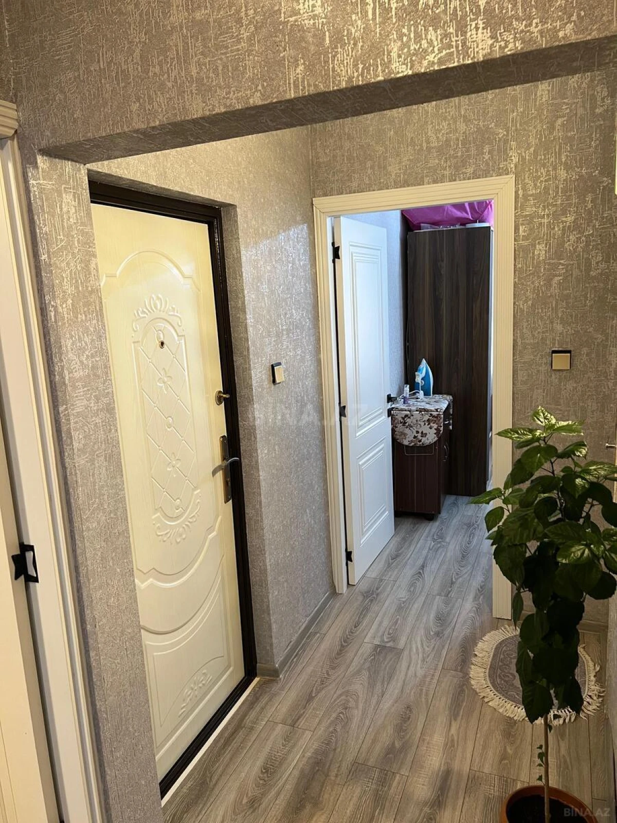 Satılır 2 otaqlı mənzil 55 m²
