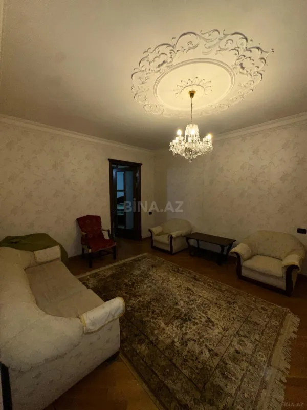 Satılır 2 otaqlı mənzil 80 m²