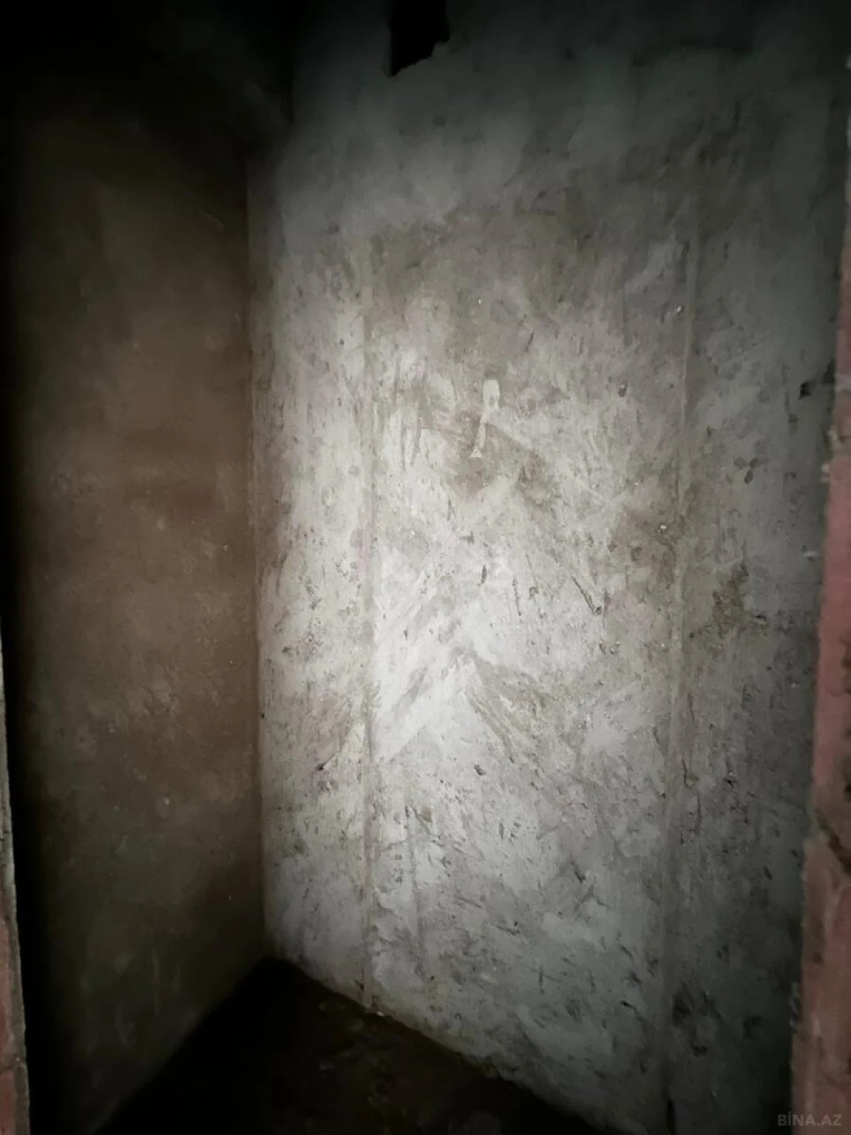 Satılır 2 otaqlı mənzil 73.8 m²