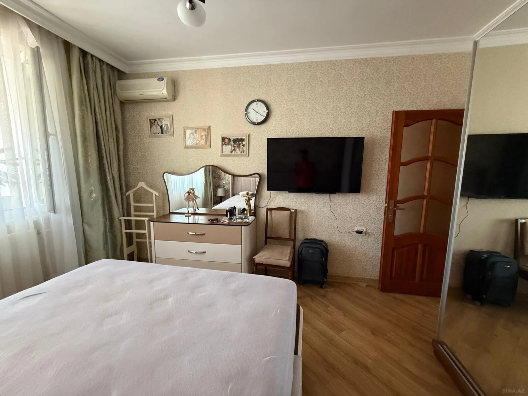 Satılır 2 otaqlı mənzil 65 m²