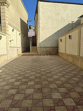 Satılır 4 otaqlı həyət evi 160 m²