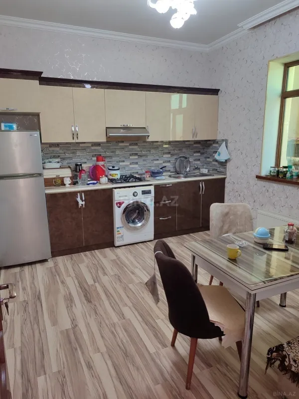 Satılır 4 otaqlı həyət evi 160 m²