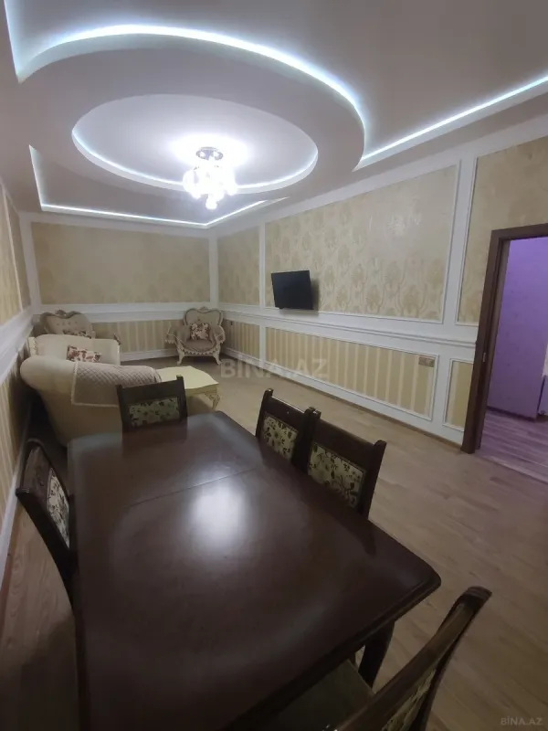 Satılır 4 otaqlı həyət evi 160 m²