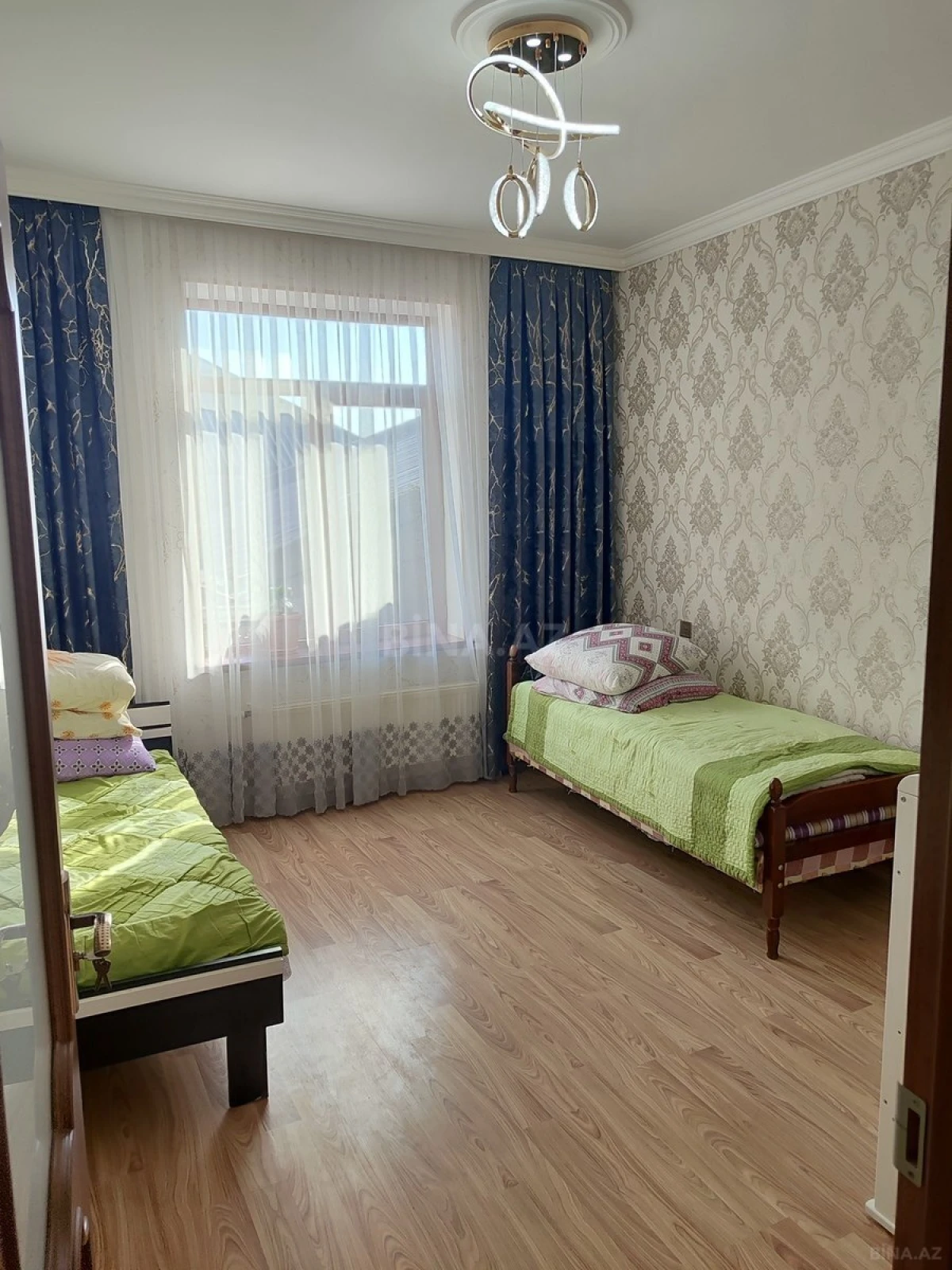 Satılır 4 otaqlı həyət evi 160 m²