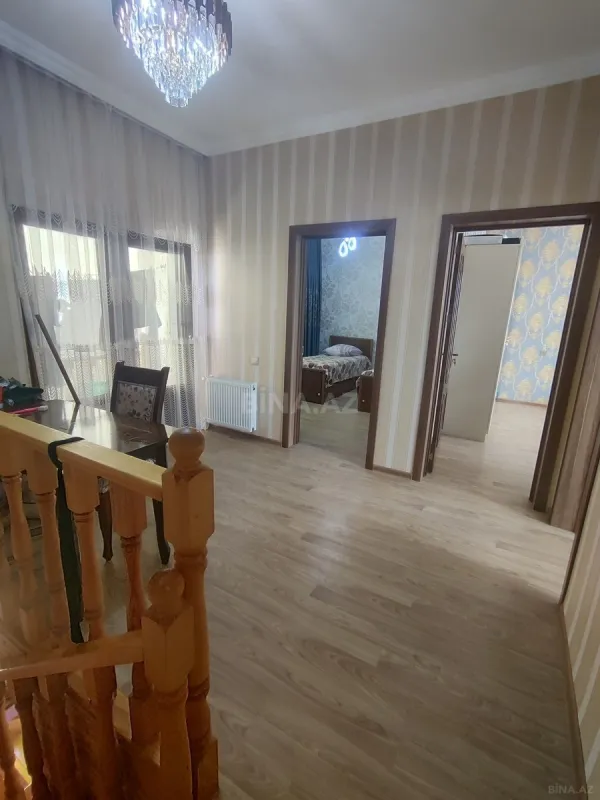 Satılır 4 otaqlı həyət evi 160 m²
