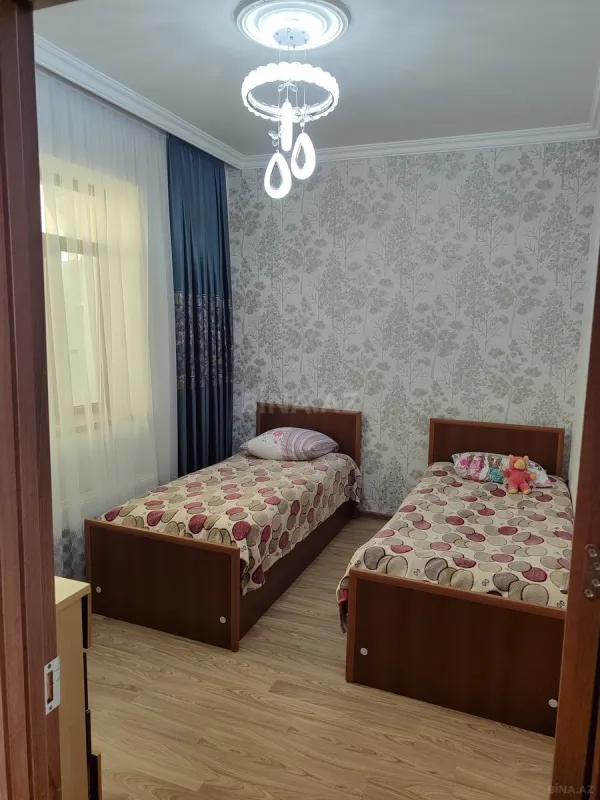 Satılır 4 otaqlı həyət evi 160 m²