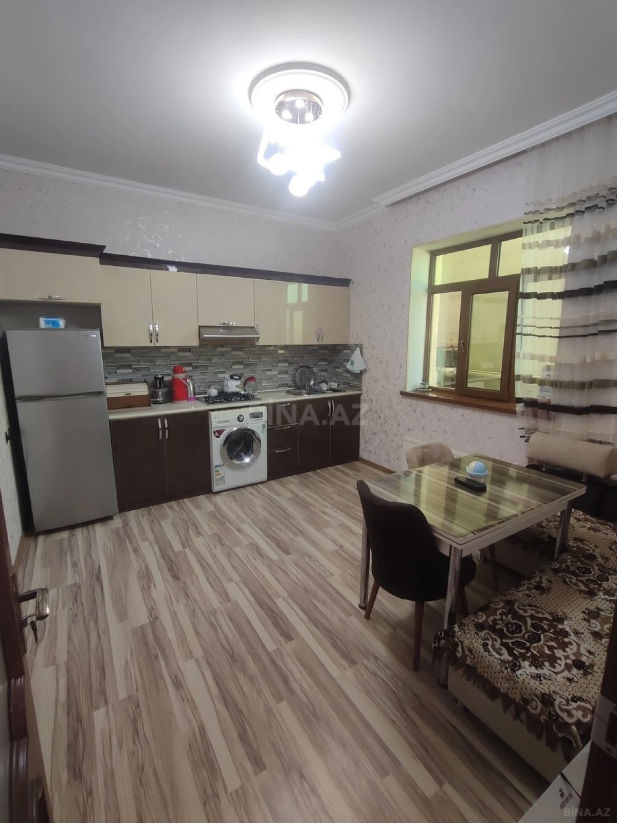 Satılır 4 otaqlı həyət evi 160 m²