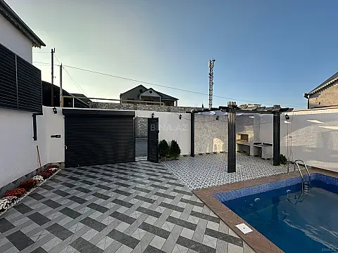 Satılır 4 otaqlı həyət evi 140 m²