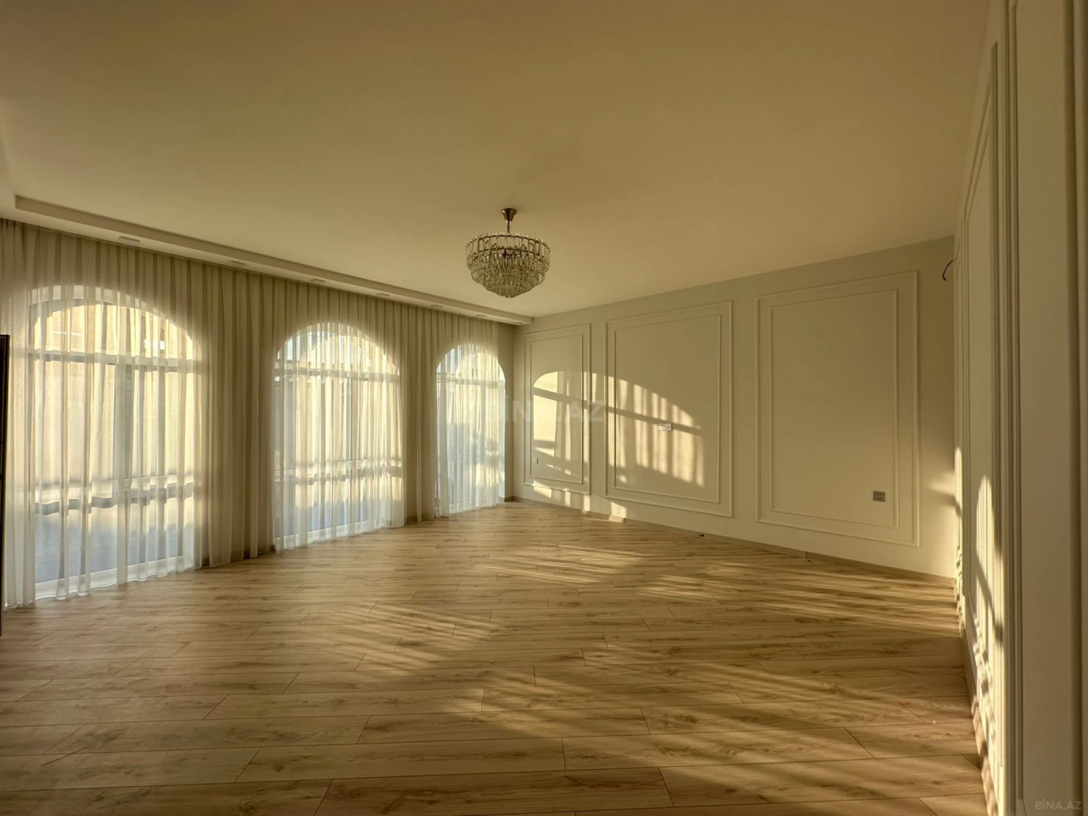 Satılır 4 otaqlı həyət evi 140 m²