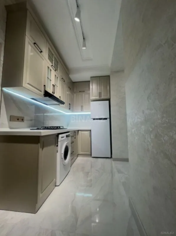 Satılır 3 otaqlı mənzil 76 m²