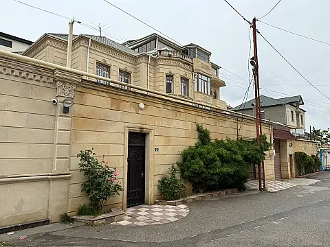 Satılır 8 otaqlı həyət evi 600 m² — Bakı, Nəsimi 8 otaq 600.00 m²