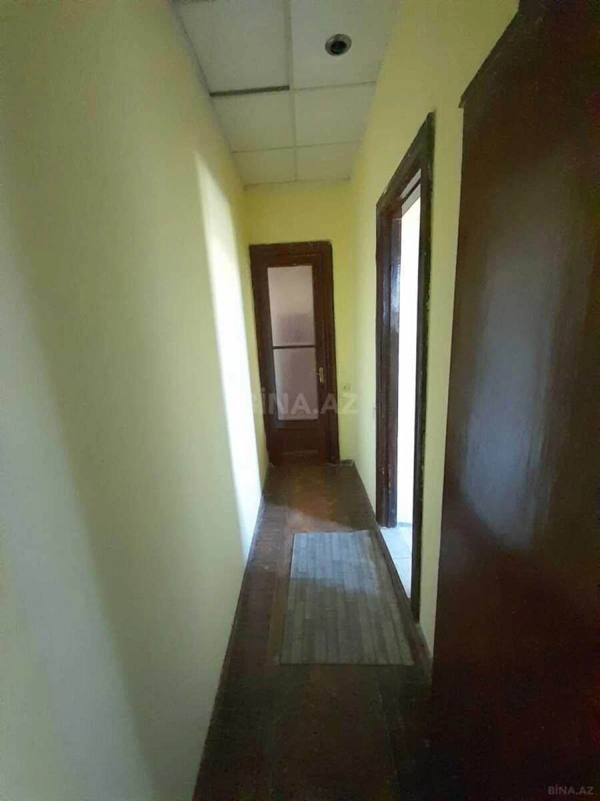 Satılır 3 otaqlı mənzil 93 m²