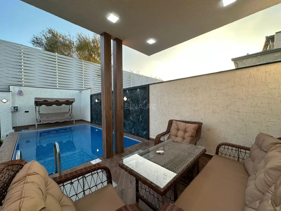 Satılır 4 otaqlı həyət evi 140 m²