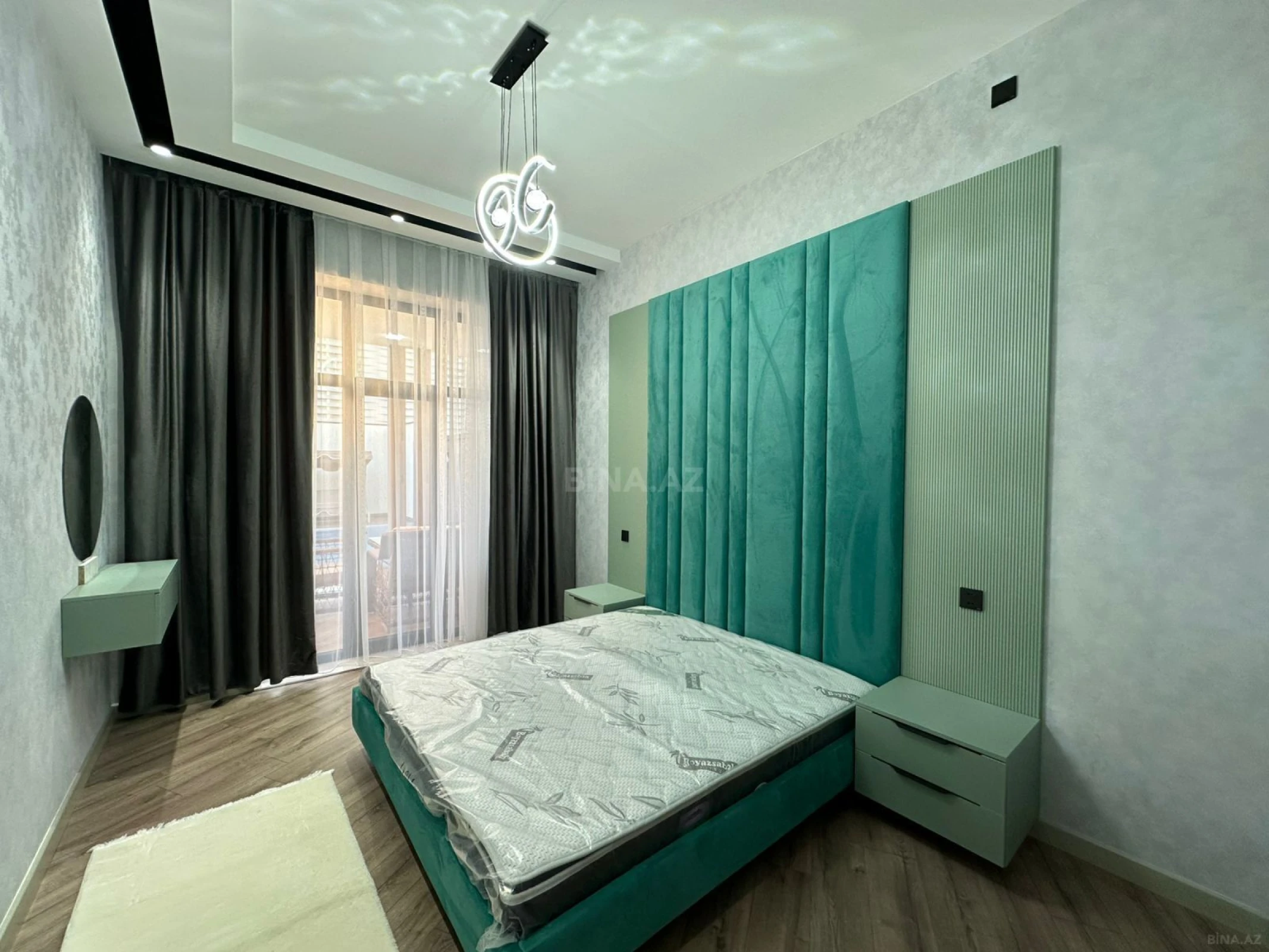 Satılır 4 otaqlı həyət evi 140 m²
