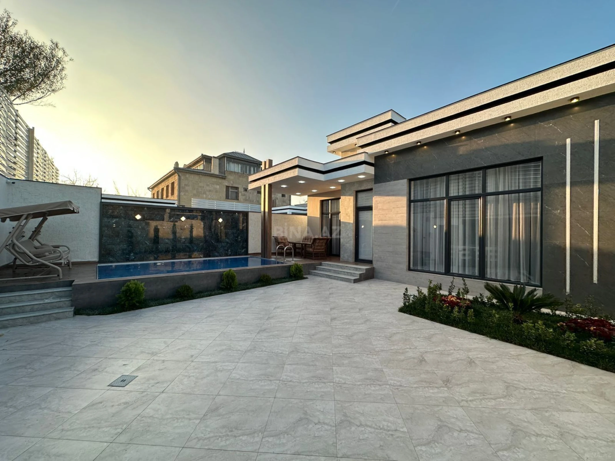 Satılır 4 otaqlı həyət evi 140 m²