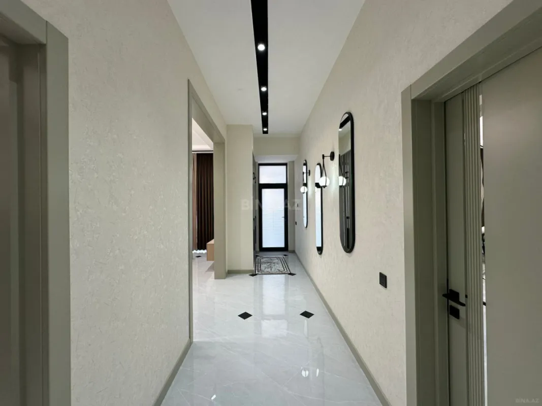 Satılır 4 otaqlı həyət evi 140 m²