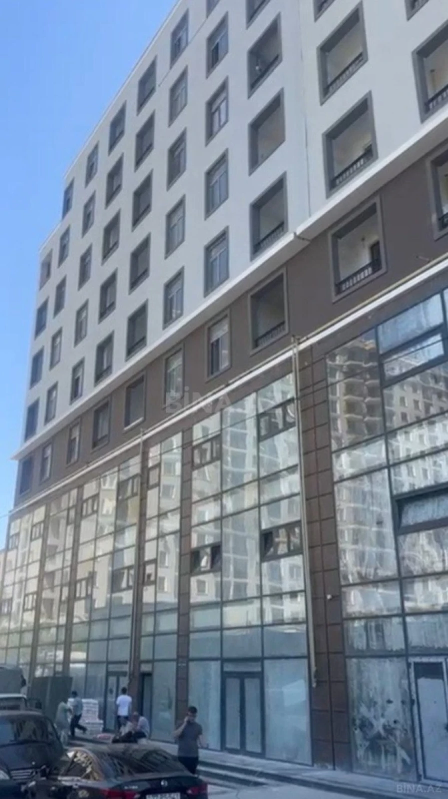 Satılır 2 otaqlı mənzil 118.5 m²