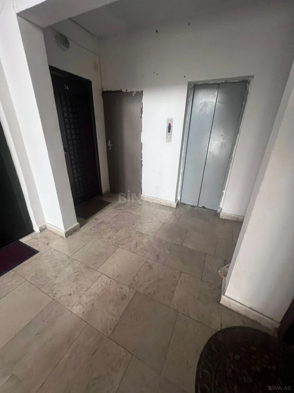 Satılır 3 otaqlı mənzil 99 m²