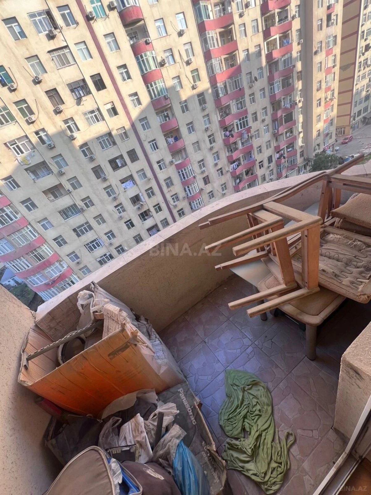 Satılır 3 otaqlı mənzil 99 m²