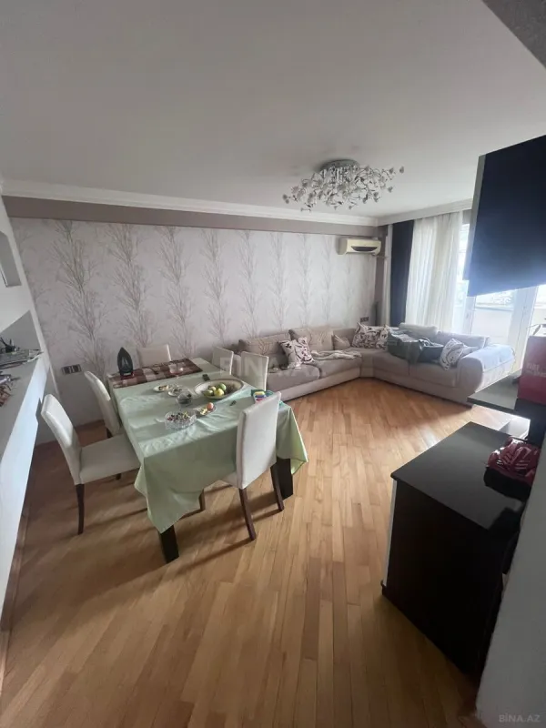 Satılır 3 otaqlı mənzil 99 m²