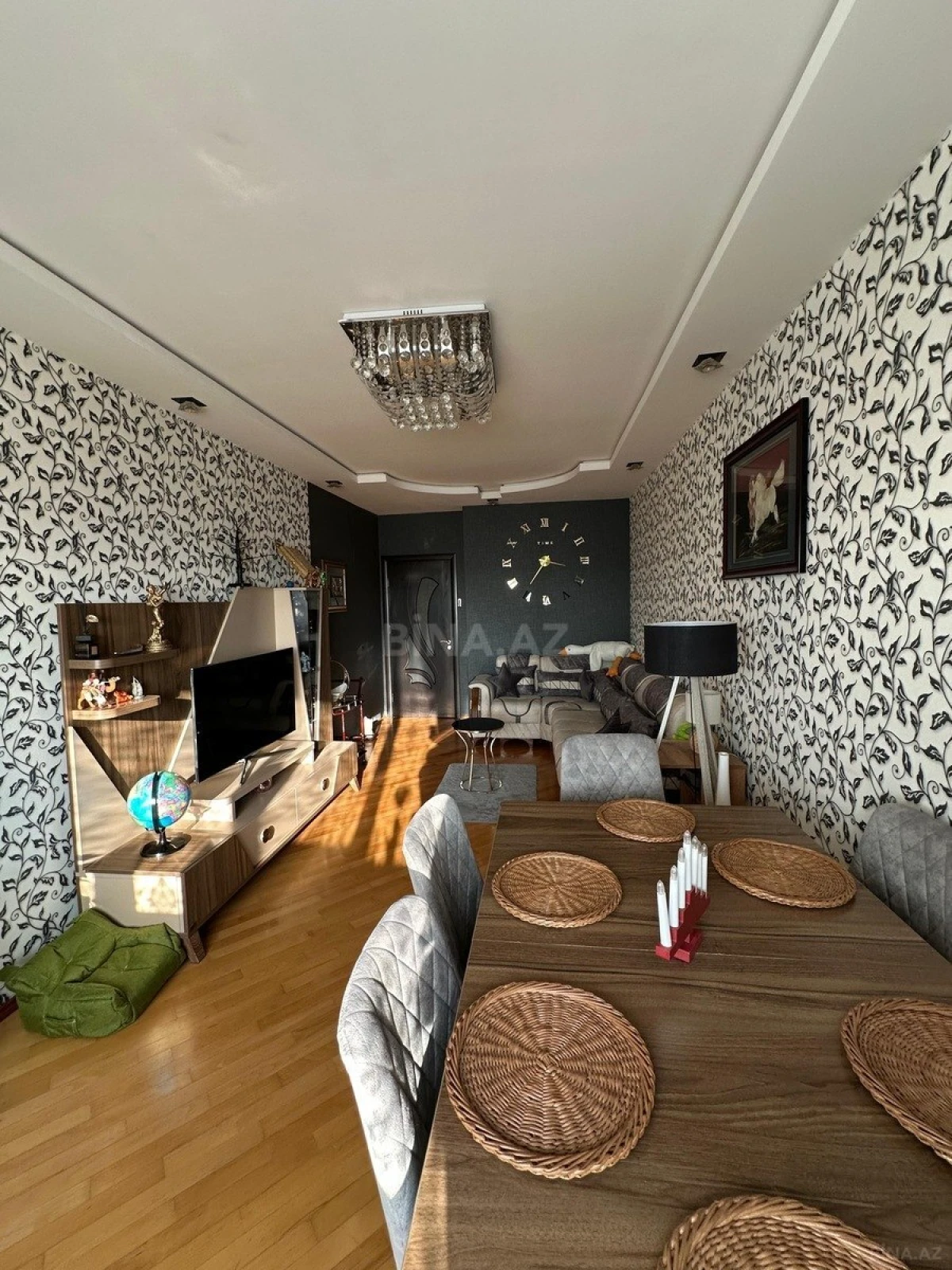 Satılır 3 otaqlı mənzil 101 m²